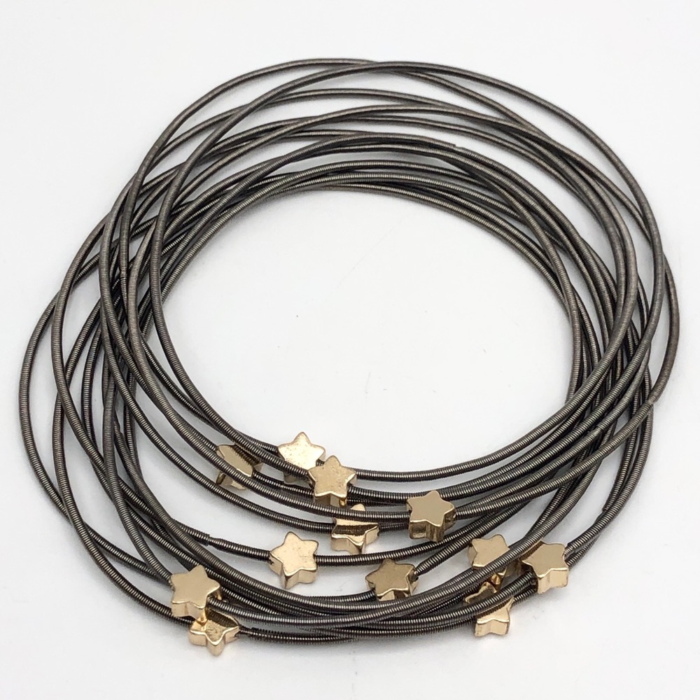 NEW HEMATITE GOLD STAR PIANO WIRE  BRACELET SET